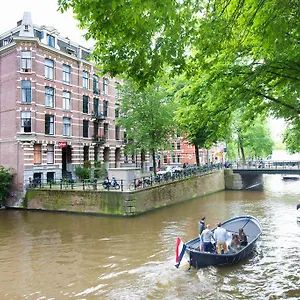 the-concert-hotel.amsterdamhotelsnl.com/
