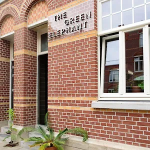 Hostal The Green Elephant & Spa